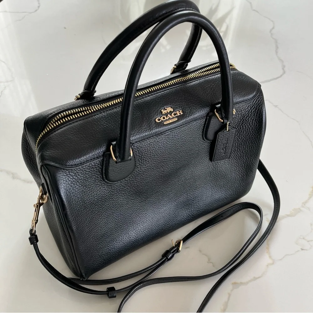Coach Pebble Leather Large Bennett Satchel Crossbody Bag Black Style F31376 - Picture 1 of 12